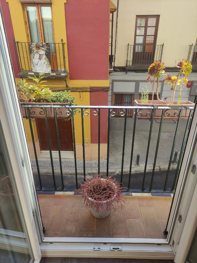 Vive Triana Apartment Seville Luaran gambar
